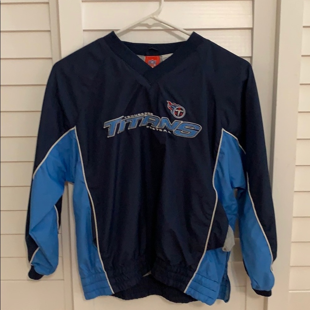 Titans windbreaker